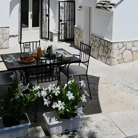 Trulli Del Sole * Alberobello